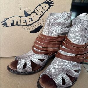 Freebird by Steven Nest Leather Taupe Snakeskin & Brown Strappy Peep-Toe Booties